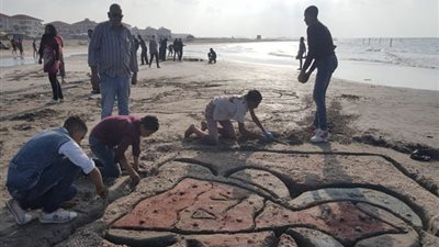 طلائع دمياط يحتفلون بالمولد النبوي الشريف على طريقتهم الخاصة (فيديو)