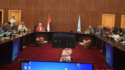 نائب محافظ البحر الأحمر: فسخ عقود شركات النظافة بالغردقة حال التقصير أو الأهمال