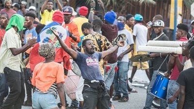 هايتي: متظاهرون يطالبون بتنحي رئيس البلاد