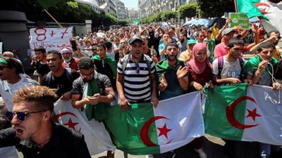 الجزائر: مظاهرة طلابية للمطالبة بإطلاق سراح المعتقلين