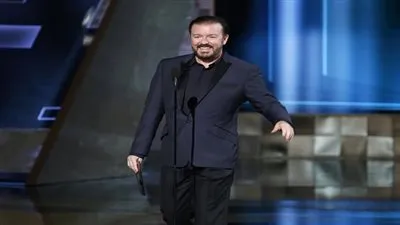 الكوميديان الشهير ريكي جارفيس يعود لتقديم حفل جوائز جولدن جلوب 