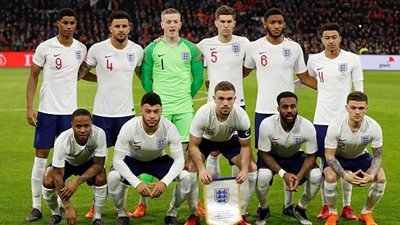 منتخب إنلجترا يصدم نجم مانشستر سيتي 