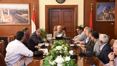 محافظ بورسعيد: فتح قسم  للسيارات بالمدرسة البحرية ببورفؤاد 