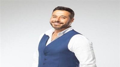 أحمد السعدني يعلق على أحد متابعيه: 