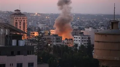 باحث في الشؤون العربية يوضح أسباب العدوان الإسرائيلي على غزة (فيديو)