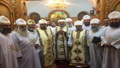 سيامة كاهنين جديدين لخدمة قرى شبرا الخيمة 