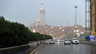 الأرصاد السعودية: استمرار هطول الأمطار الرعدية على هذه المناطق 