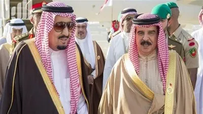 ملك البحرين يهنىء الملك سلمان بالذكرى الخامسة لتوليه مقاليد الحكم