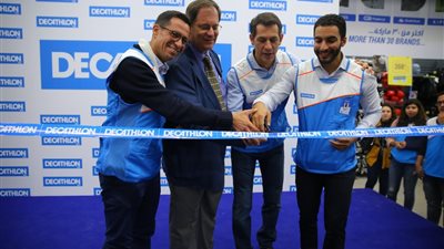 السفير الفرنسي بالقاهرة يشهد افتتاح فرع جديد لشركة عالمية في مصر 