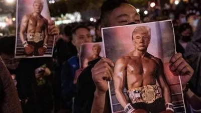 متظاهرو هونج كونج يوجهون رسالة إلى ترامب