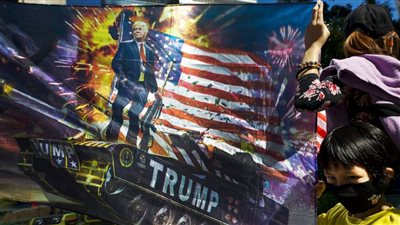 شرطة مكافحة الشغب تستعد لمواجهة المسيرات بهونج كونج