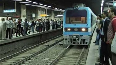 انتحار شاب أسفل عجلات مترو محطة أرض المعارض 