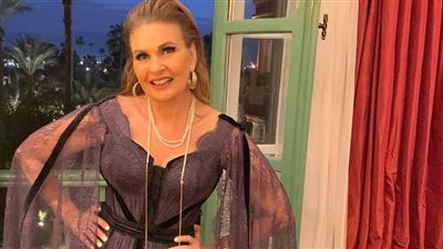 يسرا تتألق بالقفطان المغربي في مهرجان مراكش الدولي