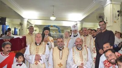  كنيسة الملاك ميخائيل بالعاشر من رمضان تستقبل رفات القديسة تريزا للطفل يسوع