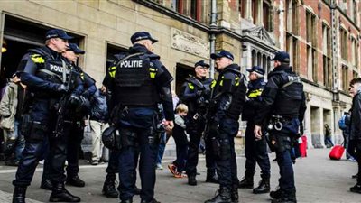 هولندا تعلن العثور على طرد مشبوه في مطار مدينة أيندهوفن  