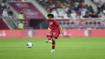 عاجل.. أكرم عفيف يتوج بلقب أفضل لاعب في آسيا 2019