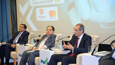 وزير الاتصالات: مشروع مصر الرقمية مسئولية مشتركة بين كل عناصر الدولة 