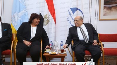 تصفيق حار يُشعل قاعة افتتاح 