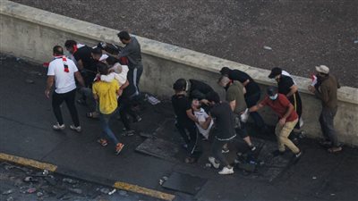 العراق: 18 جريحا خلال مواجهات مع قوات الأمن في كربلاء