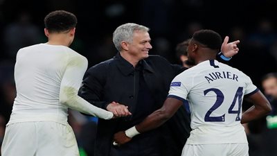 مورينيو يفاجئ مانشستر يونايتد بهذا التشكيل 