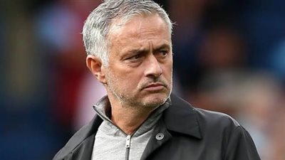 مانشستر يونايتد ضد توتنهام.. مورينيو يسعى لإسقاط سولشاير في الأولدترافورد