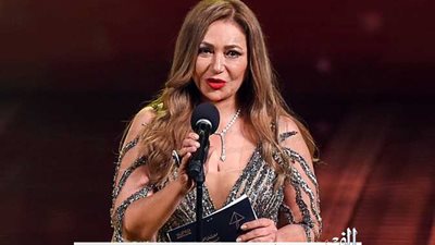 ليلى علوي توجه رسالة إلى شقيقتها بمناسبة عيد ميلادها 