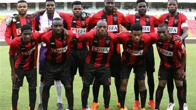 بعثة أول أغسطس تصل مطار القاهرة لمواجهة الزمالك 