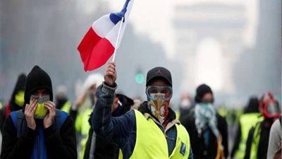 اشتباكات بين قوات الأمن الفرنسية والمتظاهرين