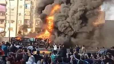 انتداب المعمل الجنائي لفحص حريق سيارة المواد البترولية بدائري الخصوص 