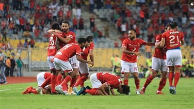 مصير مجهول لنجم الأهلي في الشتاء