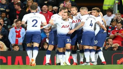 مانشستر يونايتد ينافس ريال مدريد على ضم لاعب توتنهام