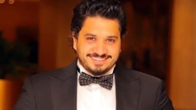 مصطفى حجاج يغني مصطفى يا مصطفى