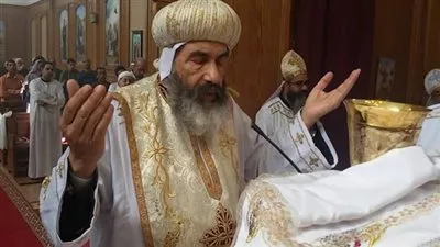 مطران بورسعيد يترأس القداس الالهى بكنيسة مارجرجس بهولندا 