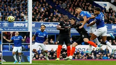 إيفرتون ضد تشيلسي 1/3 في الدوري الإنجليزي | ملخص وأهداف المباراة (فيديو)