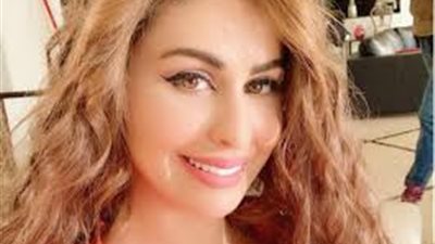 ببلطو أسود.. مي سليم تخطف الأنظار في أحدث ظهور لها