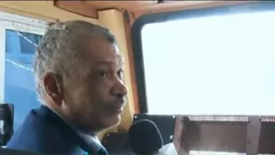 سائق قطار: الجرارات الأمريكية الجديدة بها 20 ميزة عن القديمة (فيديو)