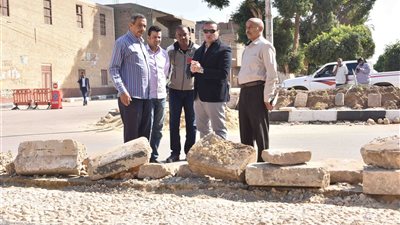 نائب محافظ الأقصر يوجه بإنهاء إصلاحات مشكلات الصرف الصحي 