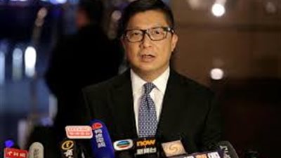 رئيس شرطة هونج كونج يعد بالمرونة تجاه المظاهرات