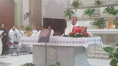 الخادم الإقليمي للرهبنة الفرنسيسكانية يشارك في قداس الأربعين للأب كمال لبيب الفرنسيسكاني