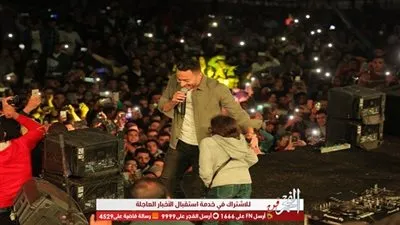 حمادة هلال يتألق في حفل جامعة المنصورة وسط الالآف.. وتكريم خاص لمي سليم وسراج وعماد كمال (صور)