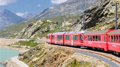 تعطيل شبكة القطارات الوطنية في مدينة فلورنسا الإيطالية