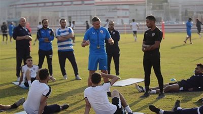 الزمالك بكامل نجومه يستأنف استعداداته لمواجهة بيراميدز