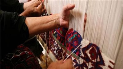 دراسة حديثة: 10% من طلاب وخريجي الجامعات يحاولون تعلم صنعة يدوية