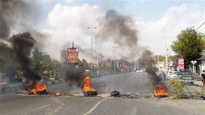 إيران.. إضراب مئات السائقين في همدان ومشهد