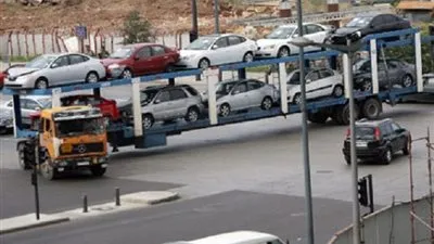 تصريحات صادمة من نائب رئيس شعبة السيارات (فيديو)