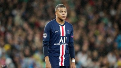 مبابي يواصل الضغط على باريس سان جيرمان من أجل الرحيل