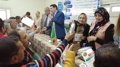 وزيرة الصحة: توعية 15657 صالون تجميل وناد صحي من انتشار العدوى (صور)