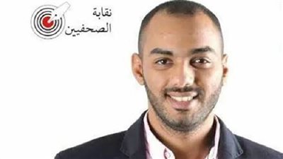 محمود كامل يعلن تراجعه عن تجميد عضويته بمجلس نقابة الصحفيين