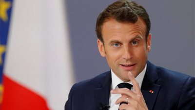 ماكرون يطالب إيران بإطلاق سراح معتقلين فرنسيين