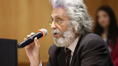 نقيب الأطباء يشيد بسرعة استجابة الصحة: متفائل بما يحدث ببرنامج الزمالة